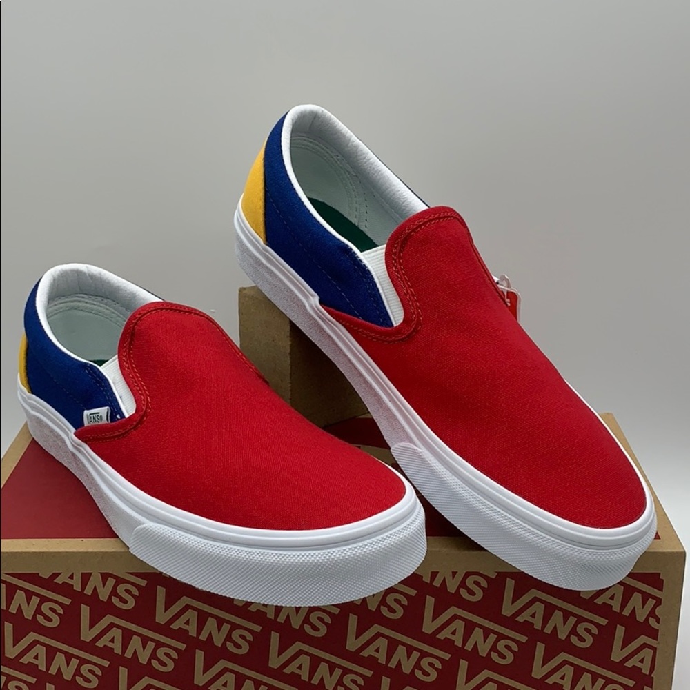 • VANS CLASSIC SLIP ON VANS YACHT CLUB RED/Blue men’ - Picture 2 of 16